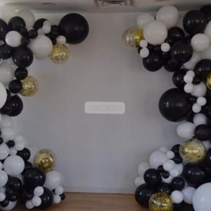 Curved Organic Balloon Arch