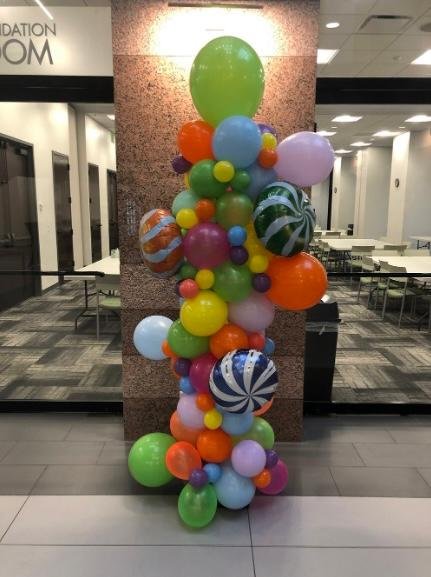 Themed Organic Balloon Column