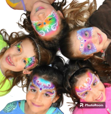 1 hour Face Painter